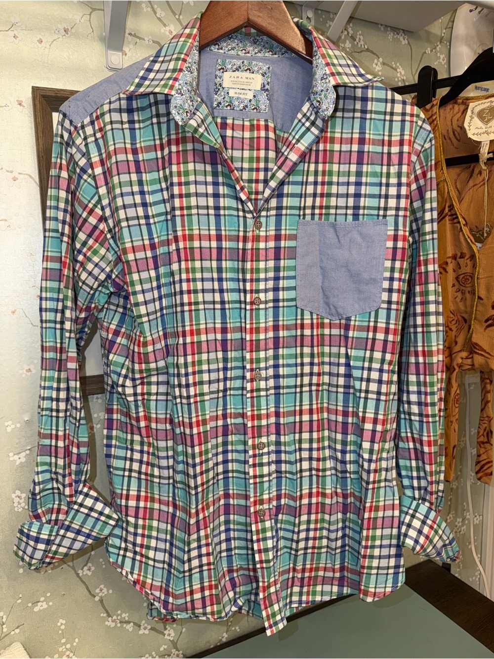 Zara Slim Plaid Men's Button-Up Shirt